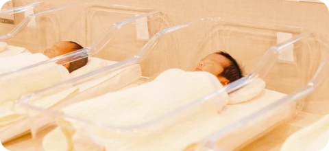 画像：ベビールームでのお預かり風景